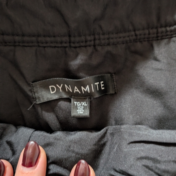 Tweed Skirt With Trim And Button - Picture 3 of 4